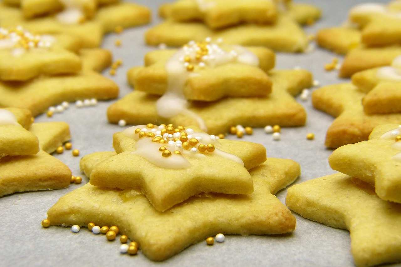 Cutout cookies