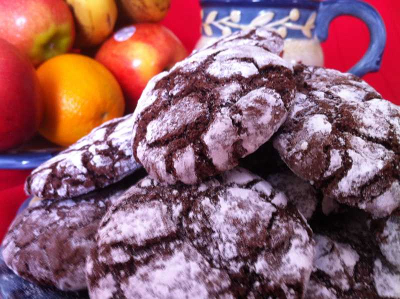 Chocolate Crinkle Cookies